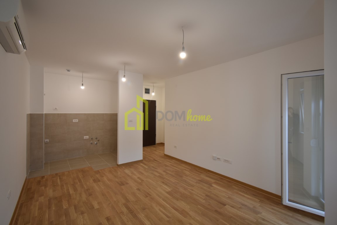 Jednosoban stan 43m2, City kej Zagorič